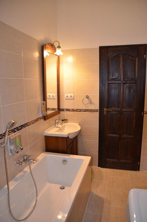 בודפשט Mirage Apartments Vaci Street מראה חיצוני תמונה